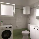 Apartman Karlo, Pula